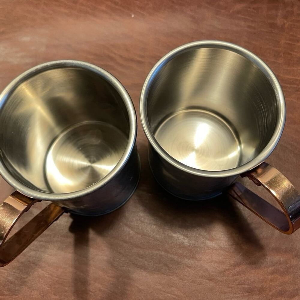 Pair of aluminum double walled mule mugs with copper look handles - Picture 4 of 7